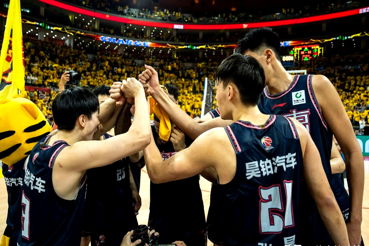 山东高速男篮与浙江广厦比赛前瞻