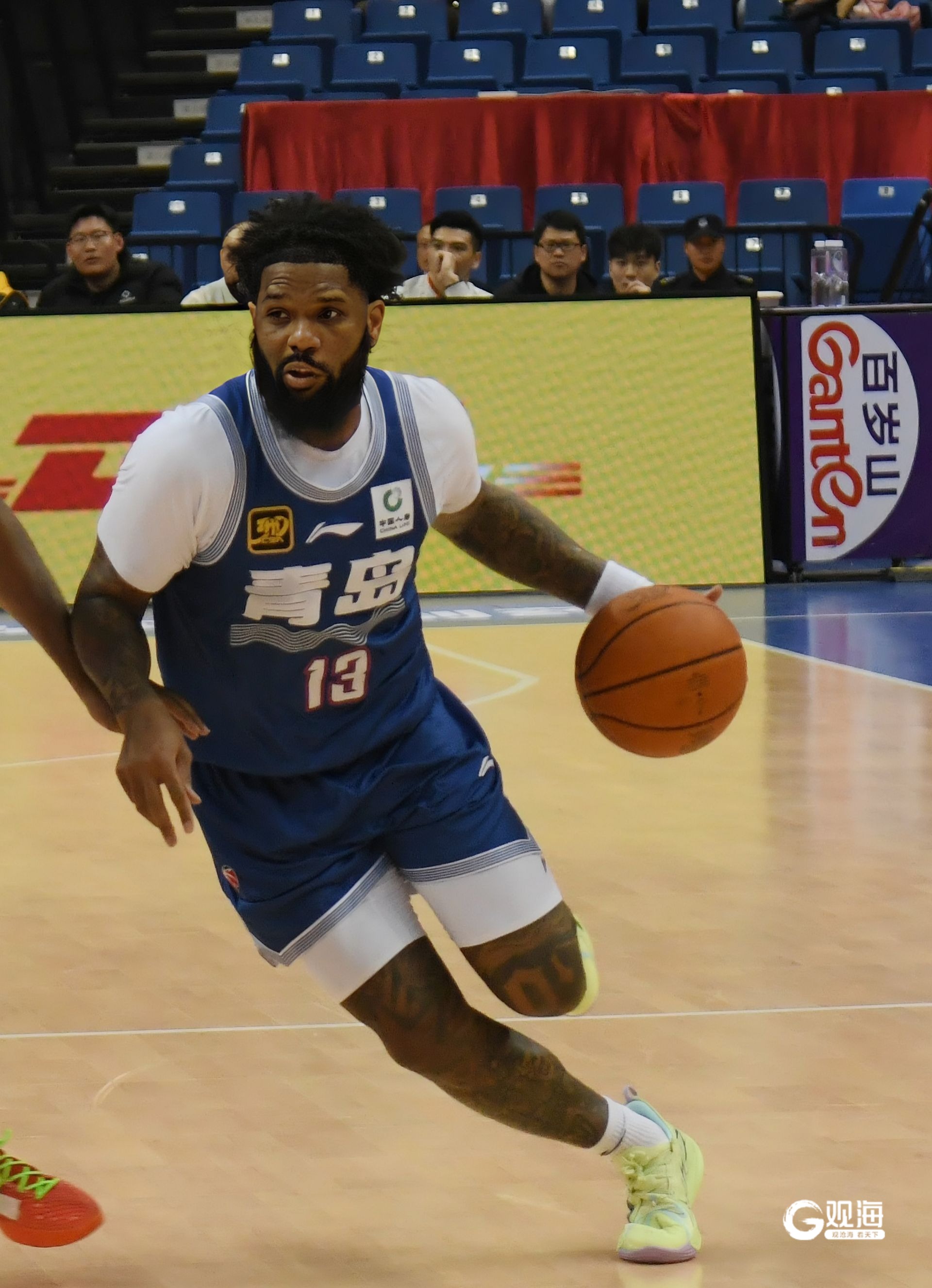 赛前体能课后，皇家马德里手感冰凉备战CBA季后赛，媒体盛赞，年轻球员得到机会的简单介绍-开云体育下载APP