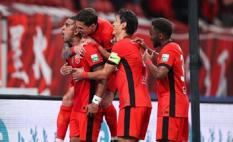 窗口期突围战来临，上海海港围绕欧冠强势反弹，悬念犹存，阵容厚度经受考验(黄金窗口期通俗解释)-开云体育